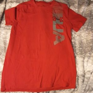 Under Armour t-shirt